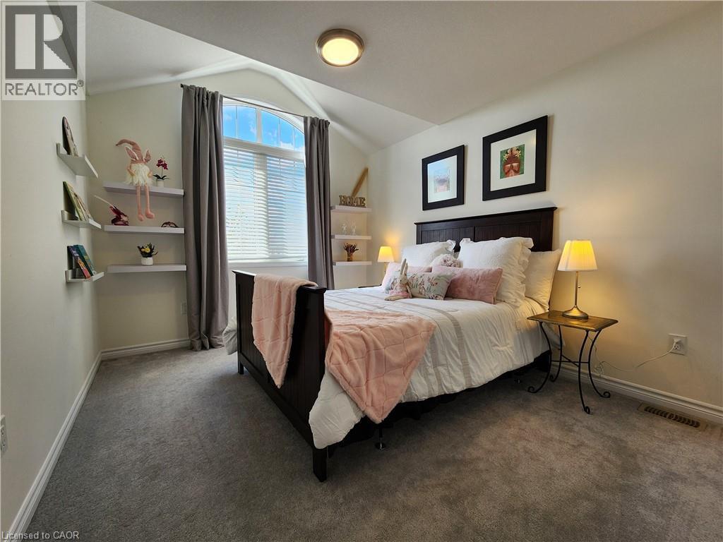 first view of the second bedroom - 259 Grovehill Crescent, Kitchener, ON - Indoor Photo Showing Bedroom