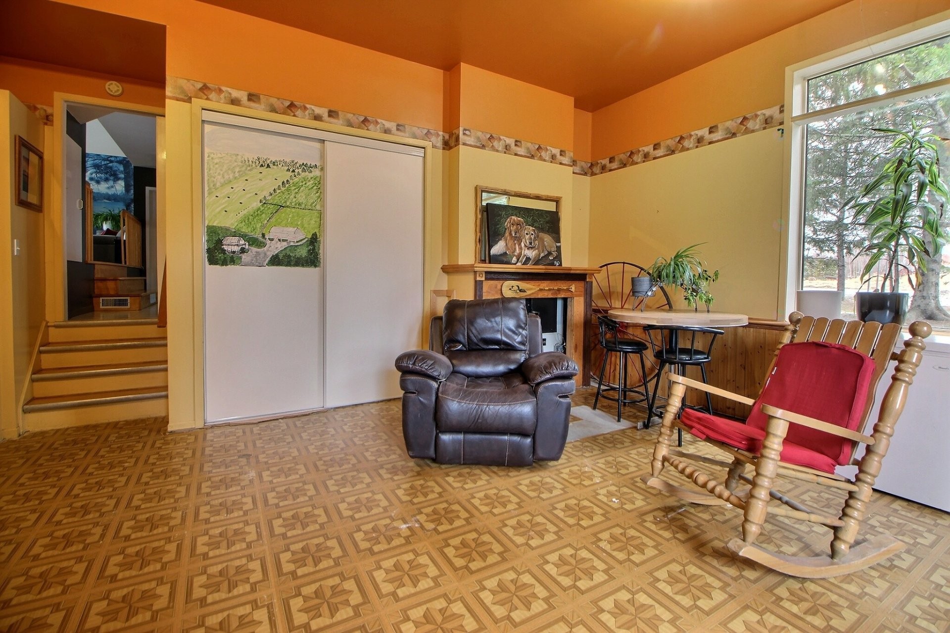 Living Room - 3779 Route 111 E., Amos, QC - Indoor