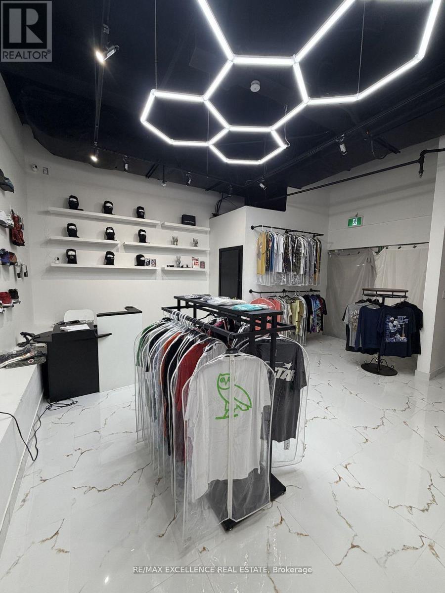 139 - 222 Spadina Avenue, Toronto, ON