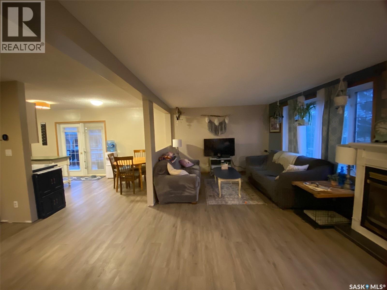 515 Springs Avenue, Springside, SK - Indoor Photo Showing Living Room With Fireplace