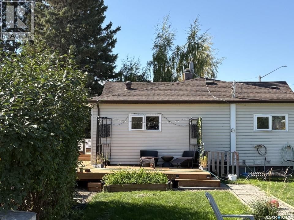 515 Springs Avenue, Springside, SK - Outdoor