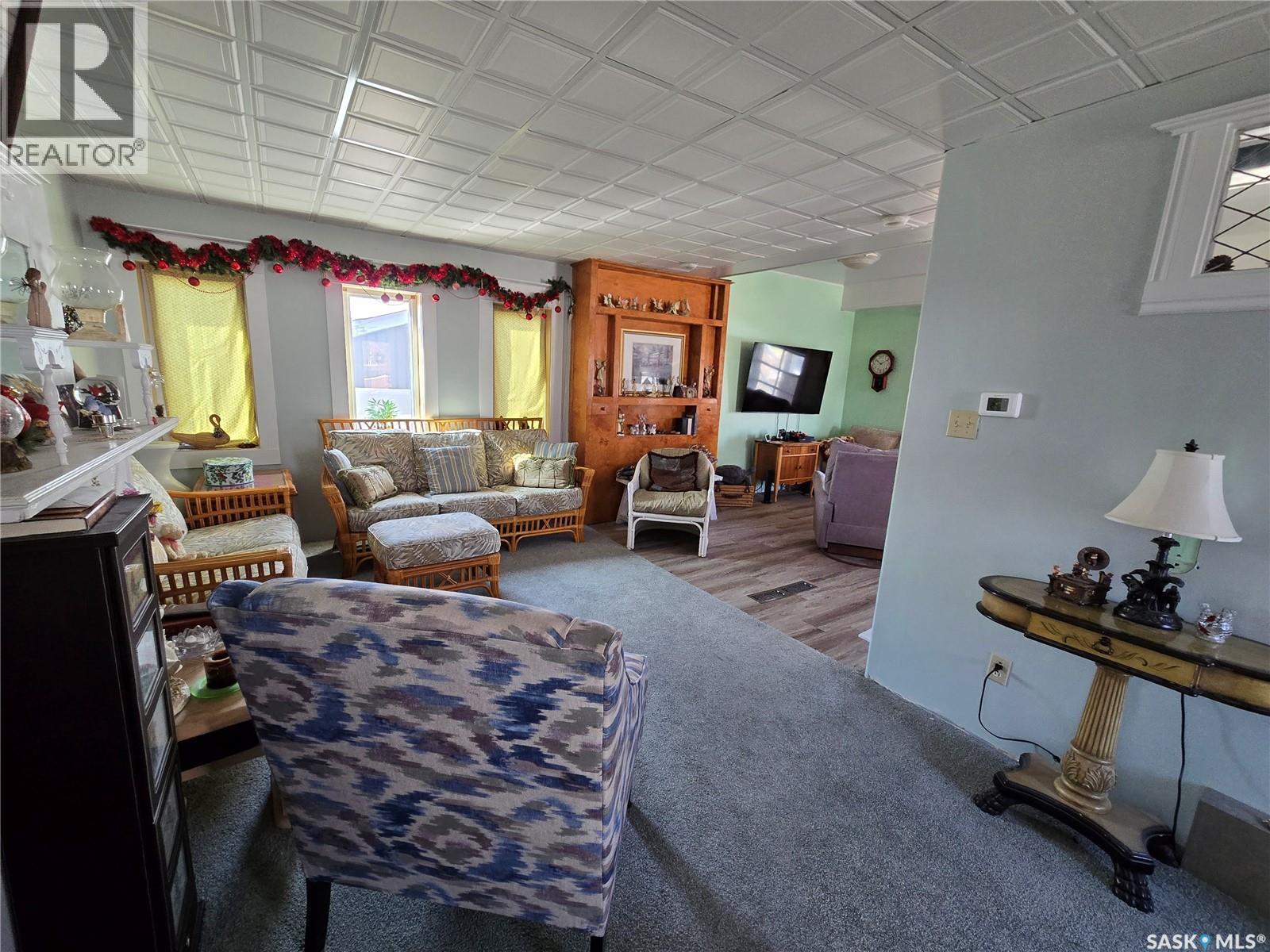 41 7Th Avenue Ne, Swift Current, SK - Indoor
