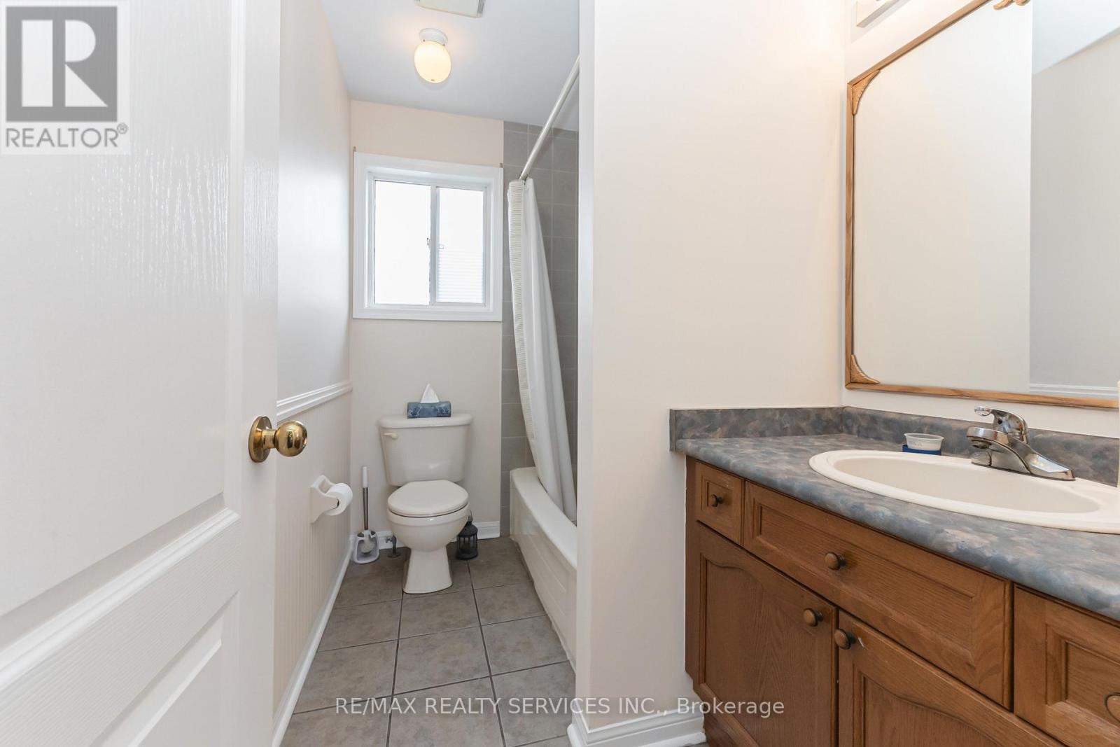 3 Springhurst Avenue, Brampton, ON - Indoor Photo Showing Bathroom