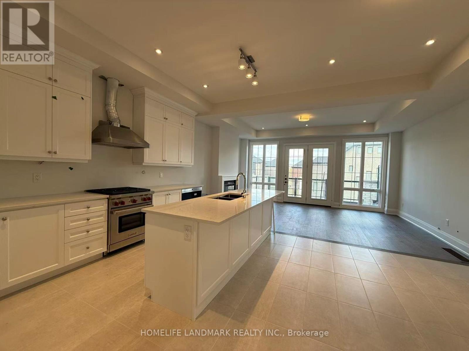 415 York Downs Boulevard, Markham, ON - Indoor