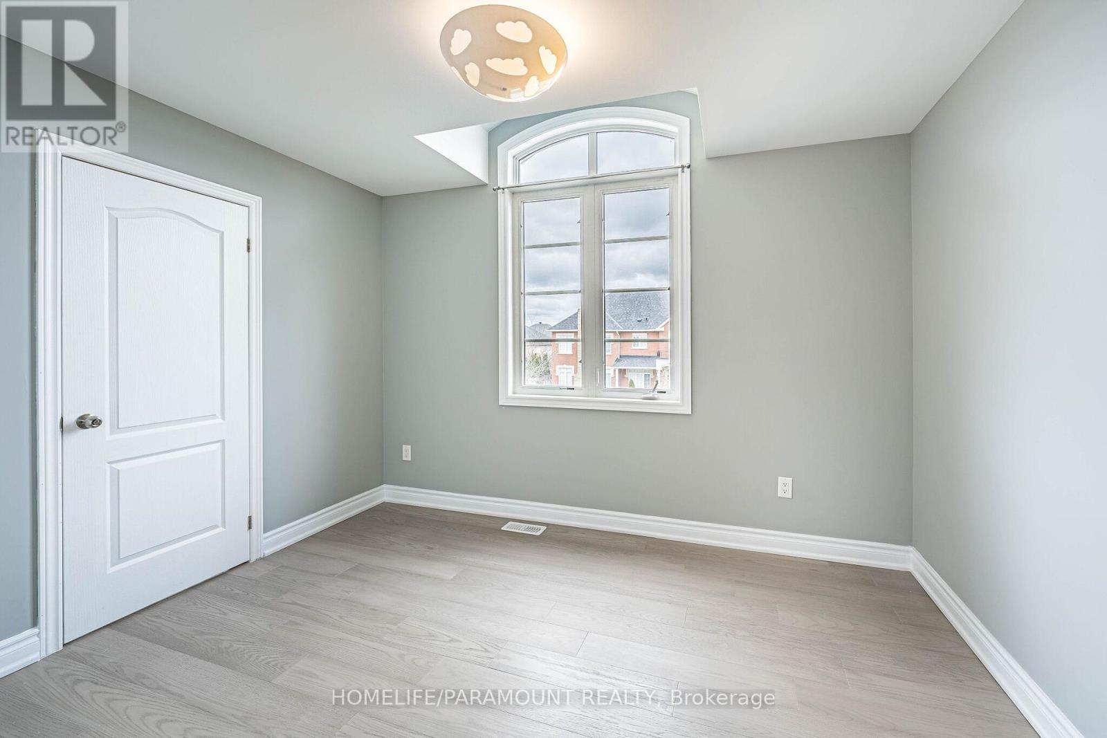 121 Highmark Drive, Vaughan, ON - Indoor Photo Showing Other Room