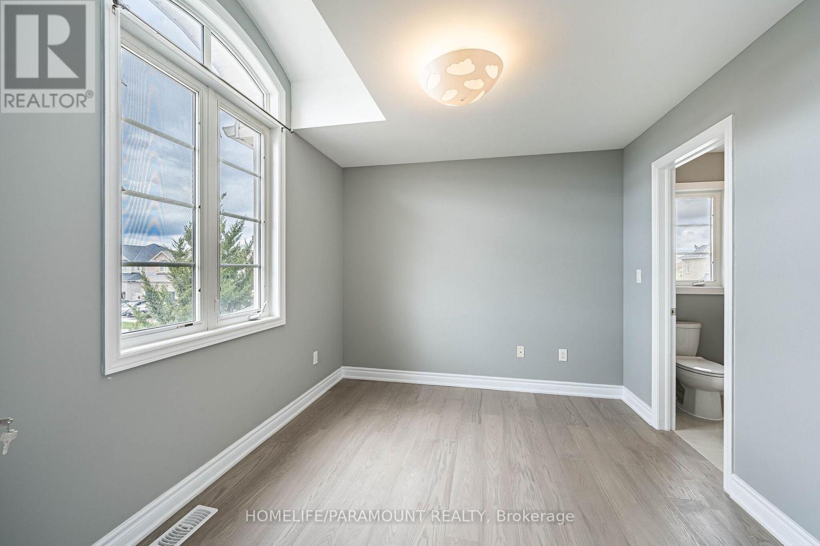 121 Highmark Drive, Vaughan, ON - Indoor Photo Showing Other Room