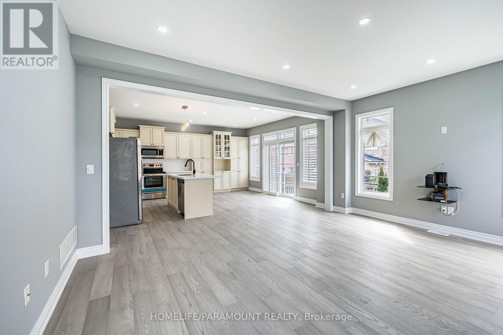 121 Highmark Drive, Vaughan, ON - Indoor