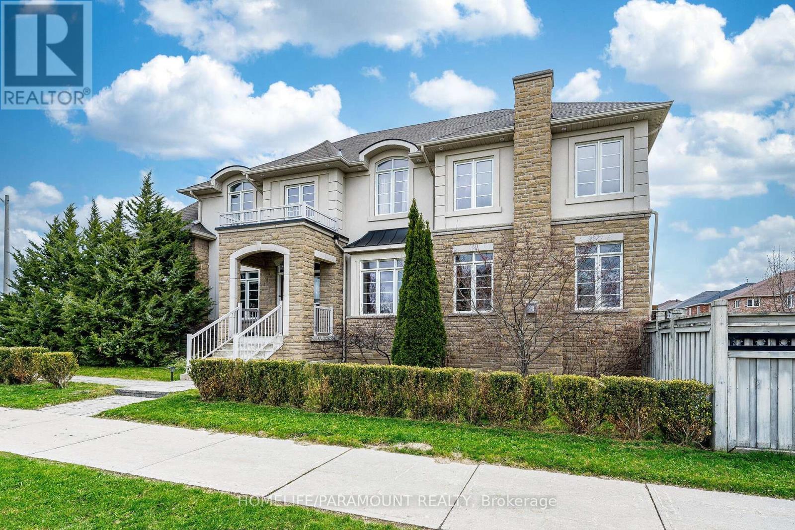121 Highmark Drive, Vaughan, ON - Outdoor With Facade