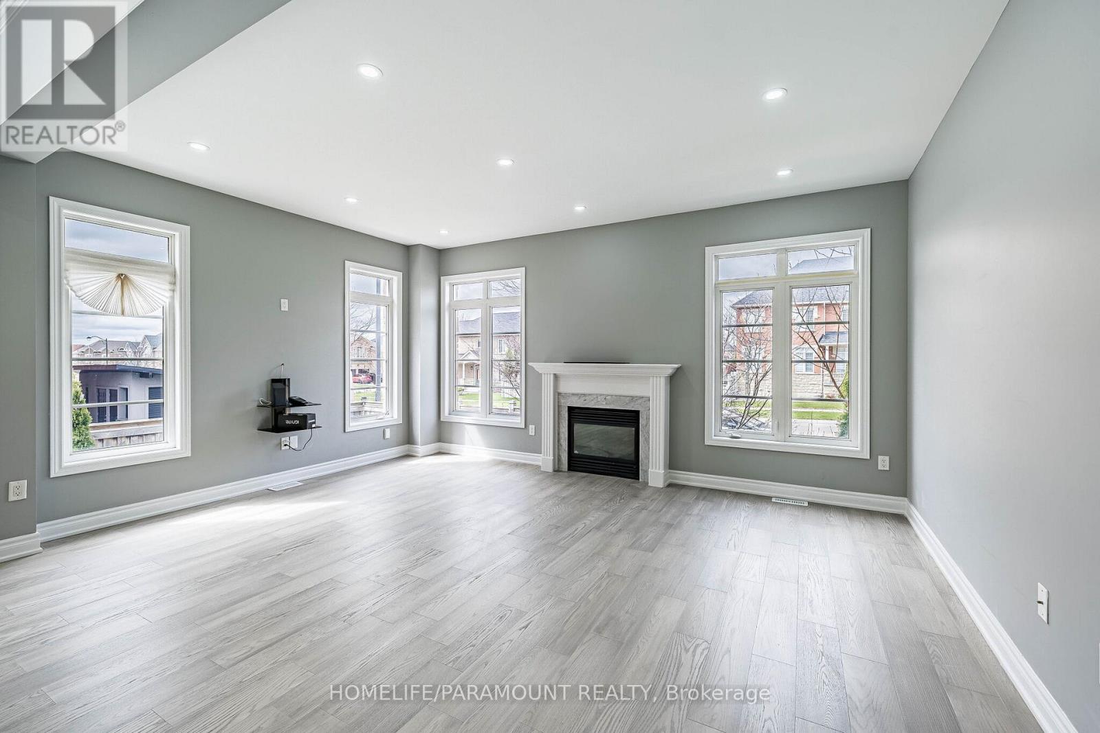 121 Highmark Drive, Vaughan, ON - Indoor Photo Showing Living Room With Fireplace