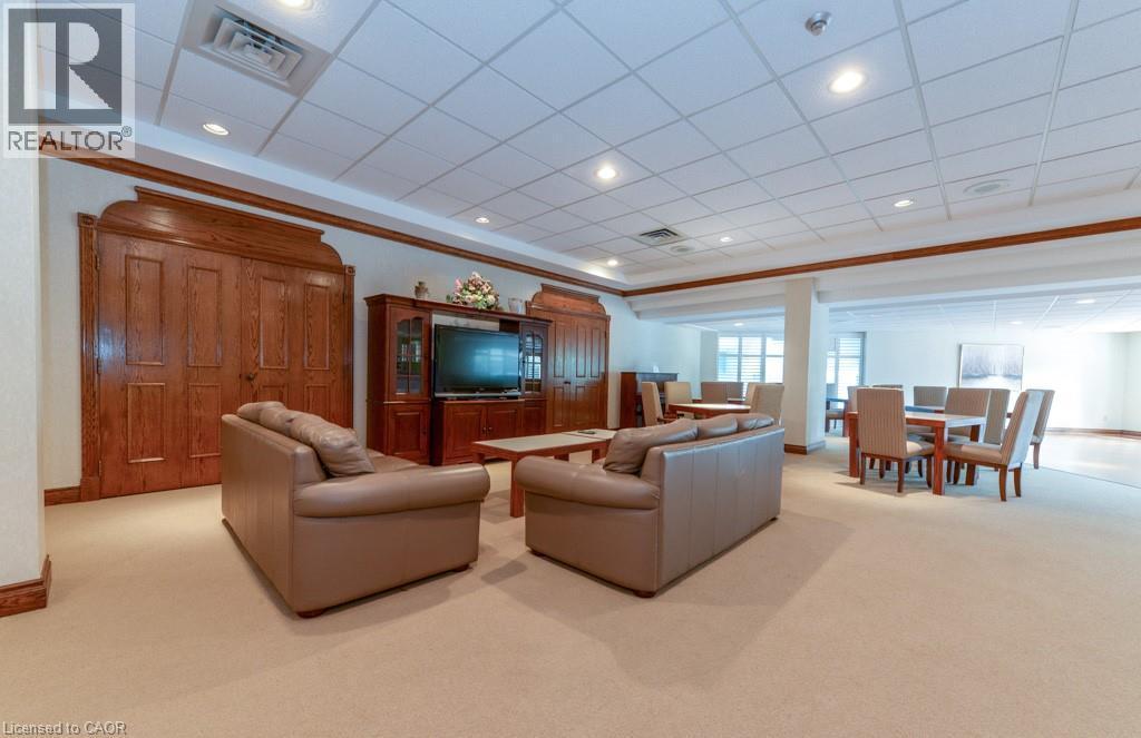 1901 Pilgrims Way Unit# 706, Oakville, ON - Indoor