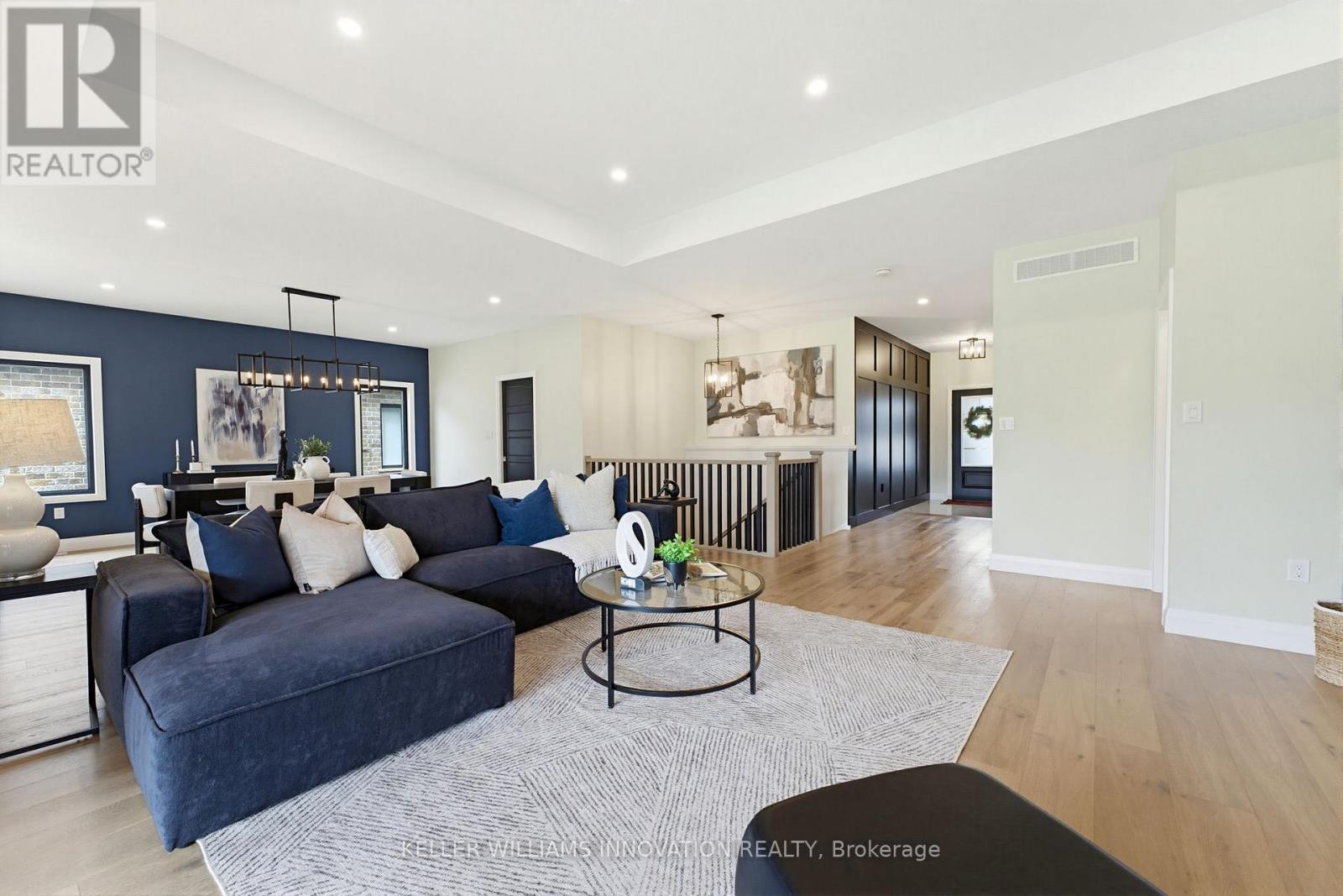 37 Gilmer Crescent, North Perth, ON - Indoor Photo Showing Living Room