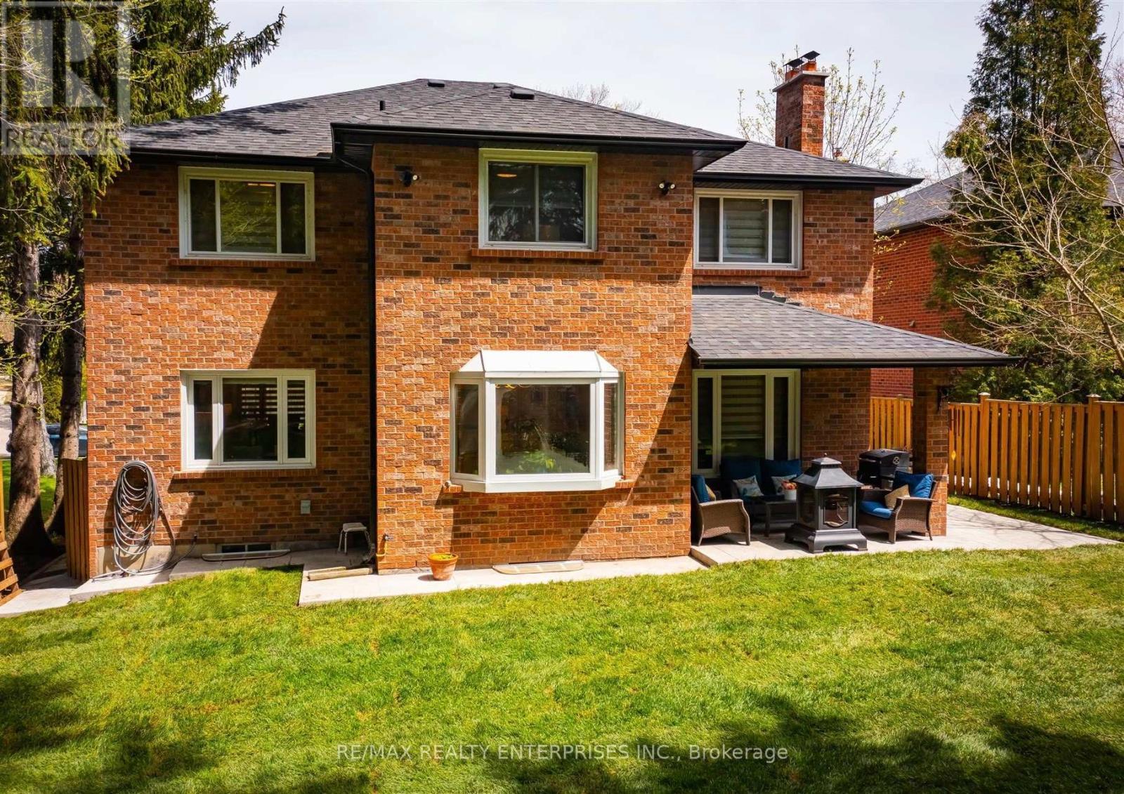 1264 Kane Road, Mississauga, ON - Outdoor