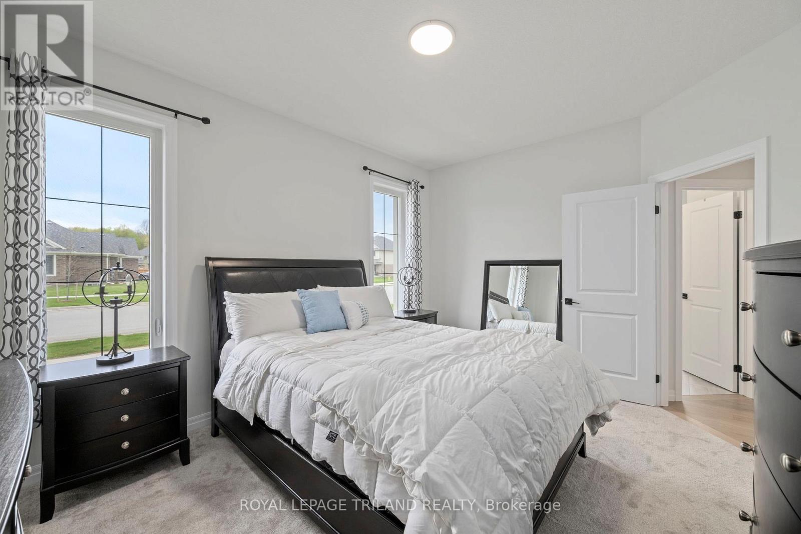 2 Evylean Court, St. Thomas, ON - Indoor Photo Showing Bedroom