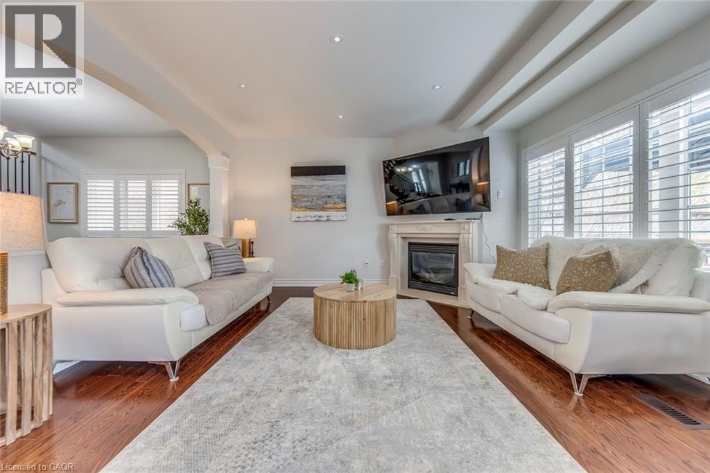 4208 Fuller Crescent, Burlington, ON - Indoor Photo Showing Living Room With Fireplace