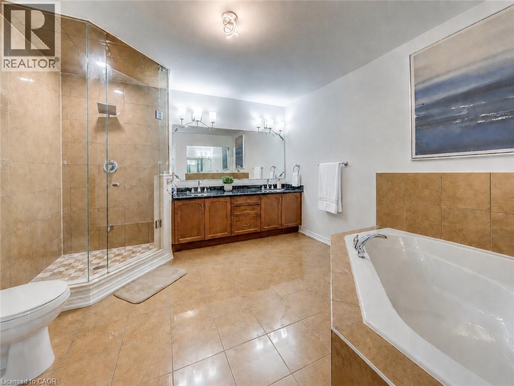 4208 Fuller Crescent, Burlington, ON - Indoor Photo Showing Bathroom