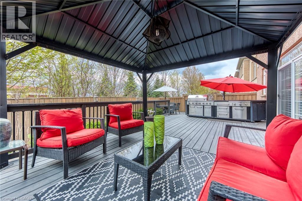 4208 Fuller Crescent, Burlington, ON - Outdoor With Deck Patio Veranda With Exterior