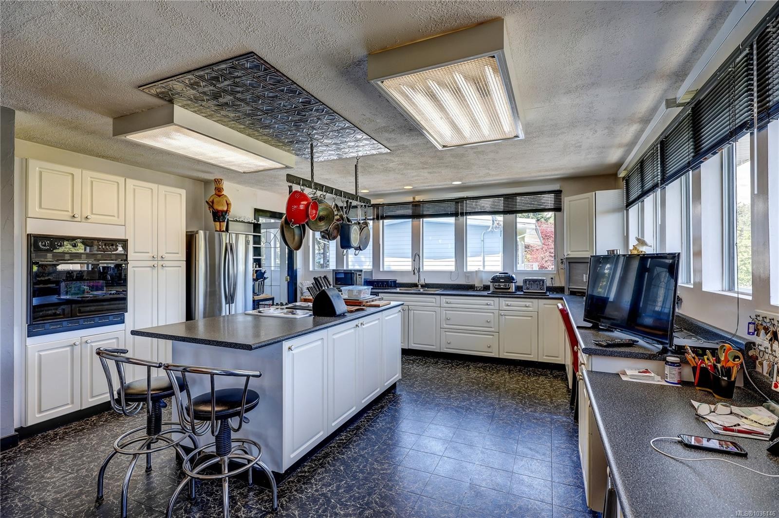 1692 Centennary Dr, Nanaimo, BC