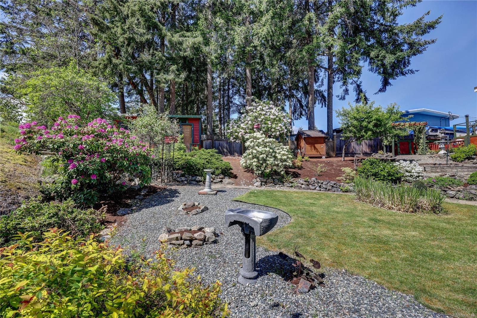 1692 Centennary Dr, Nanaimo, BC