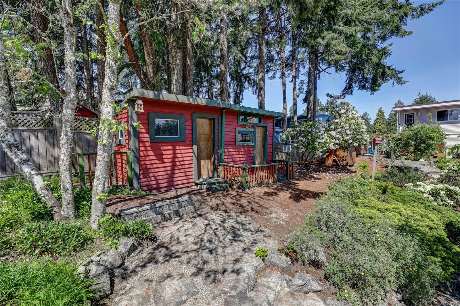 1692 Centennary Dr, Nanaimo, BC