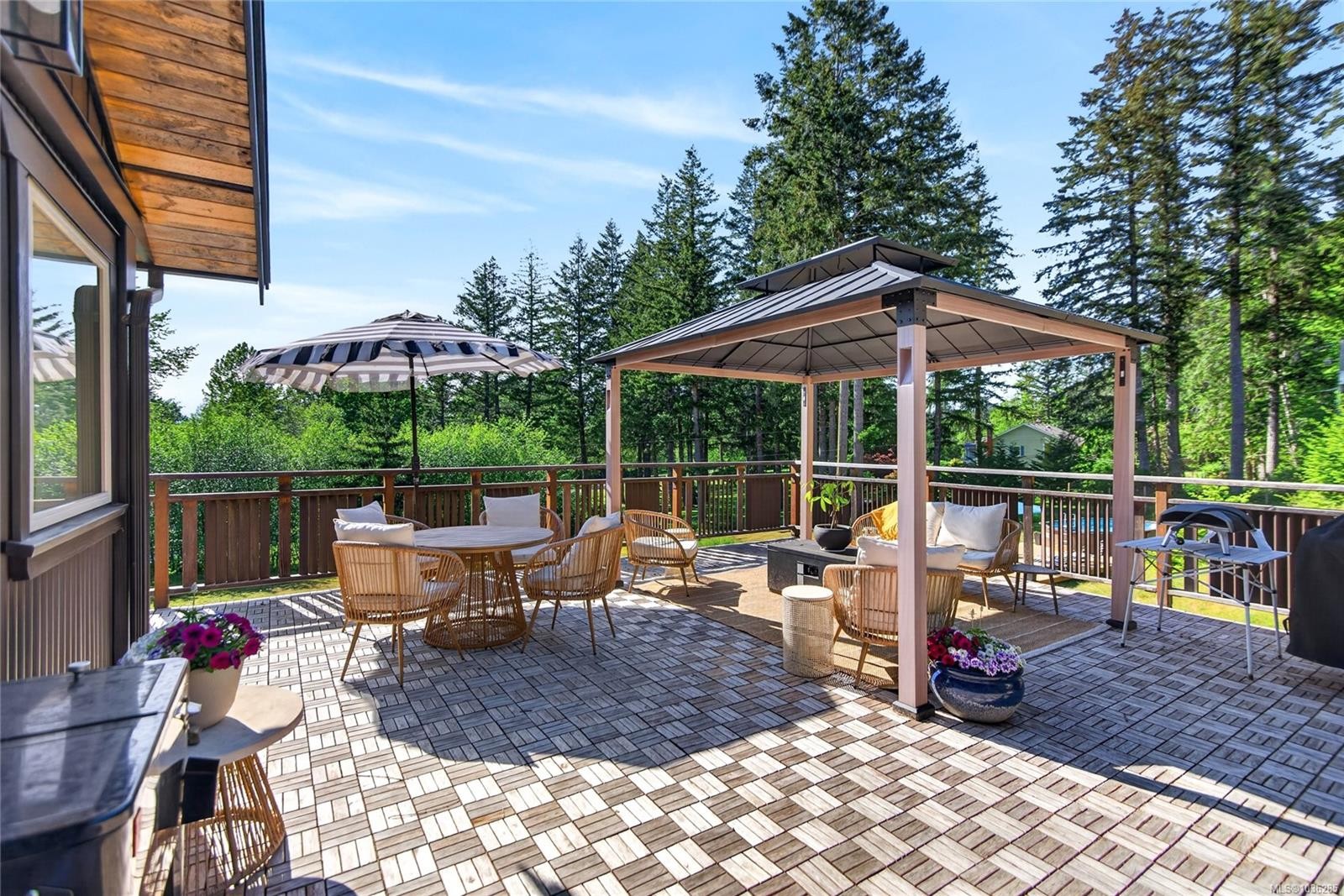 2279/2281 Clark Rd, Courtenay, BC