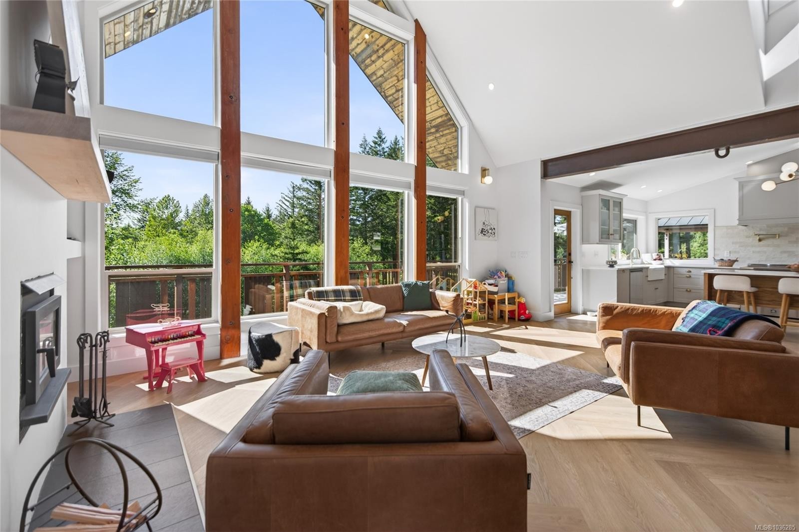 2279/2281 Clark Rd, Courtenay, BC
