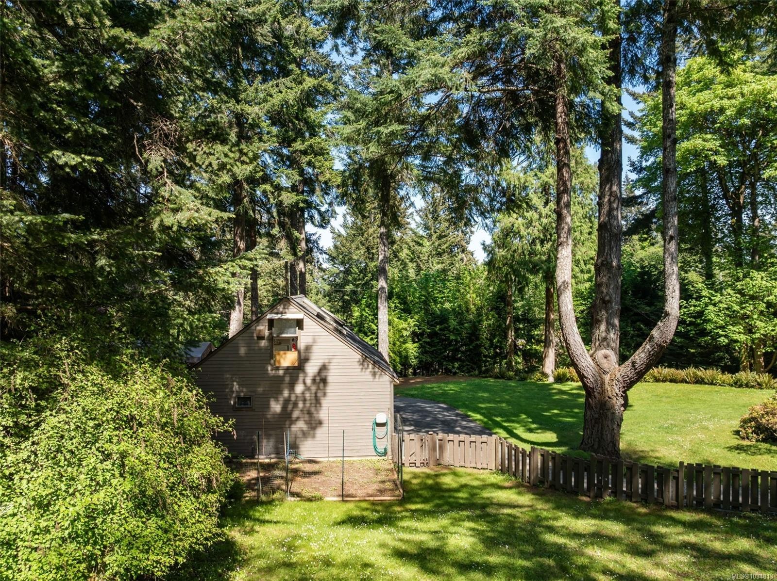 6089 Brecon Dr, Sooke, BC