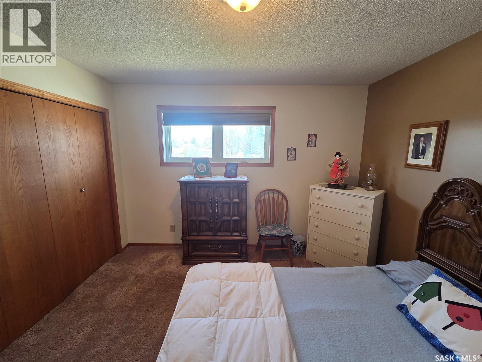 509 Carlyle Avenue, Carlyle, SK - Indoor Photo Showing Bedroom