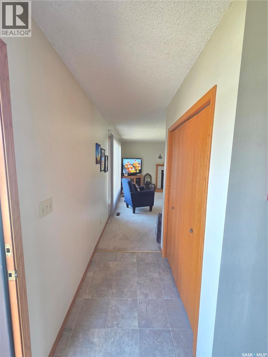 509 Carlyle Avenue, Carlyle, SK - Indoor Photo Showing Other Room