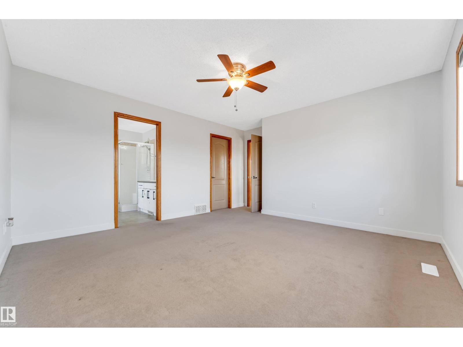 10621 175A Av Nw, Edmonton, AB - Indoor Photo Showing Other Room