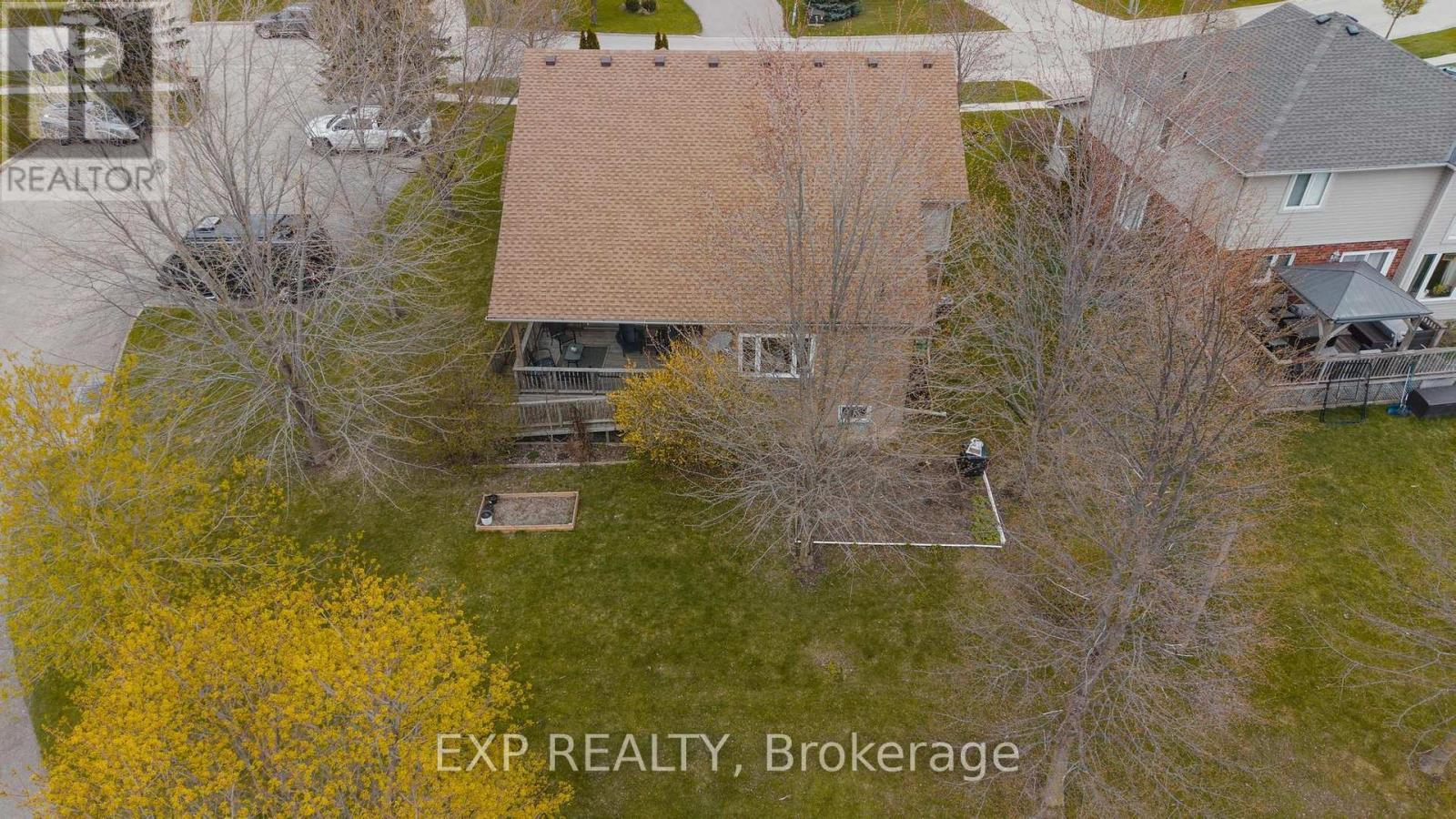 89 Andrews Drive, Mapleton, ON -