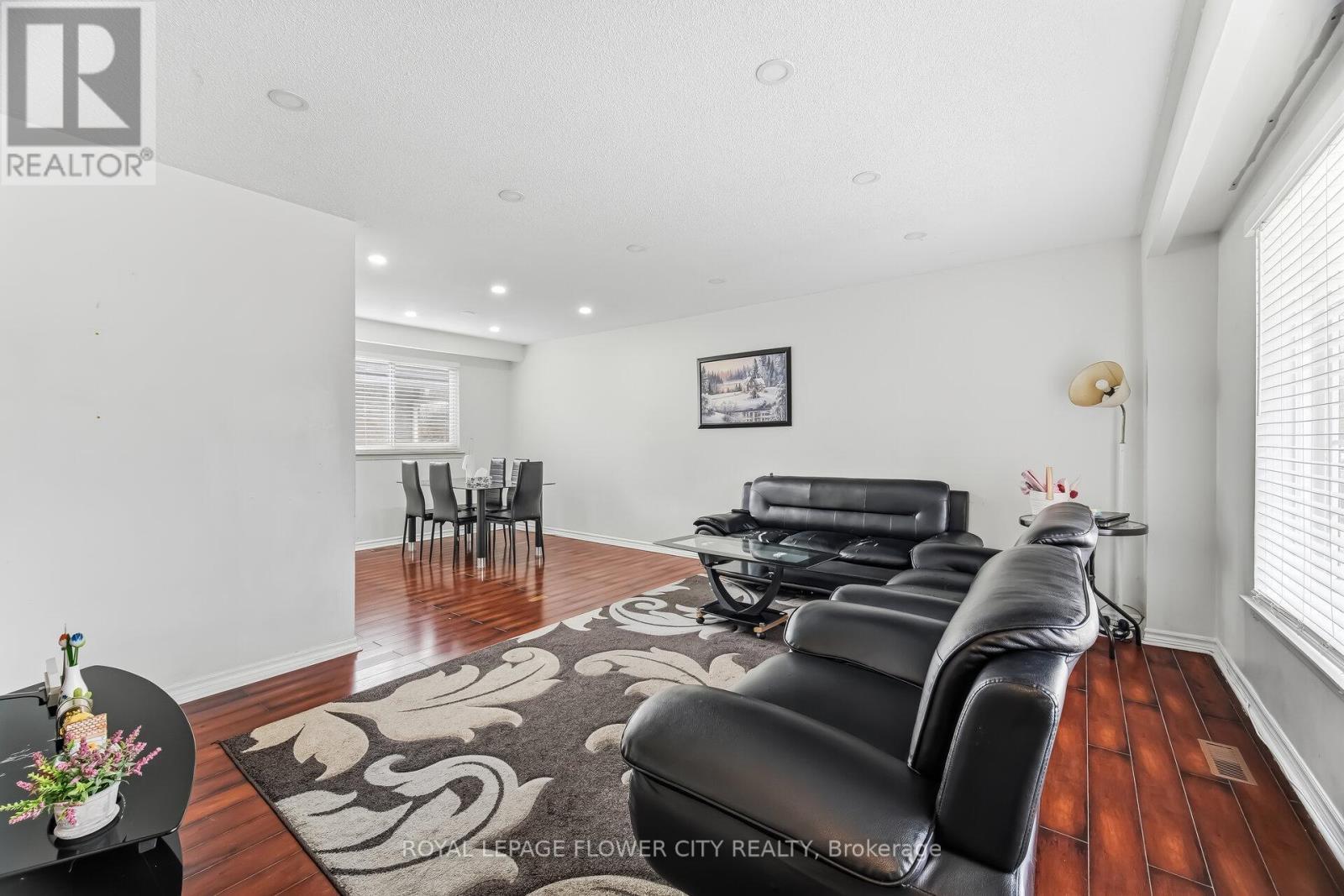 3027 Coral Drive, Mississauga, ON - Indoor Photo Showing Other Room