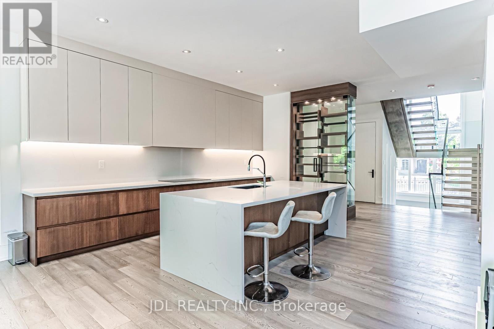 19 Fifeshire Road, Toronto, ON