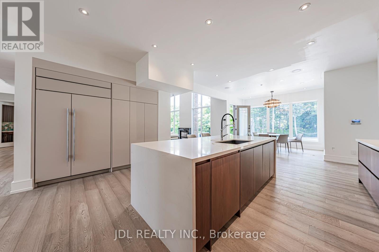 19 Fifeshire Road, Toronto, ON