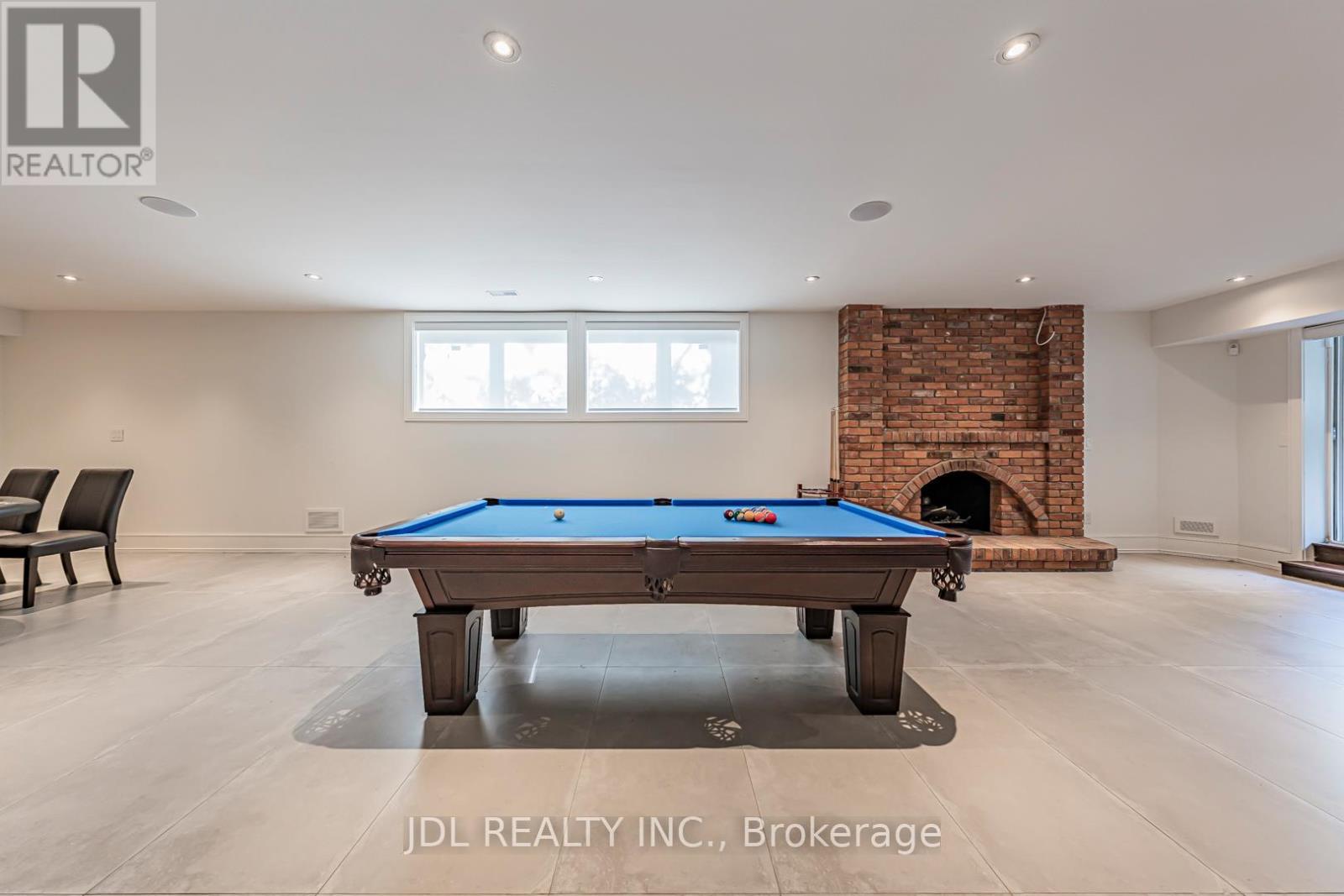19 Fifeshire Road, Toronto, ON