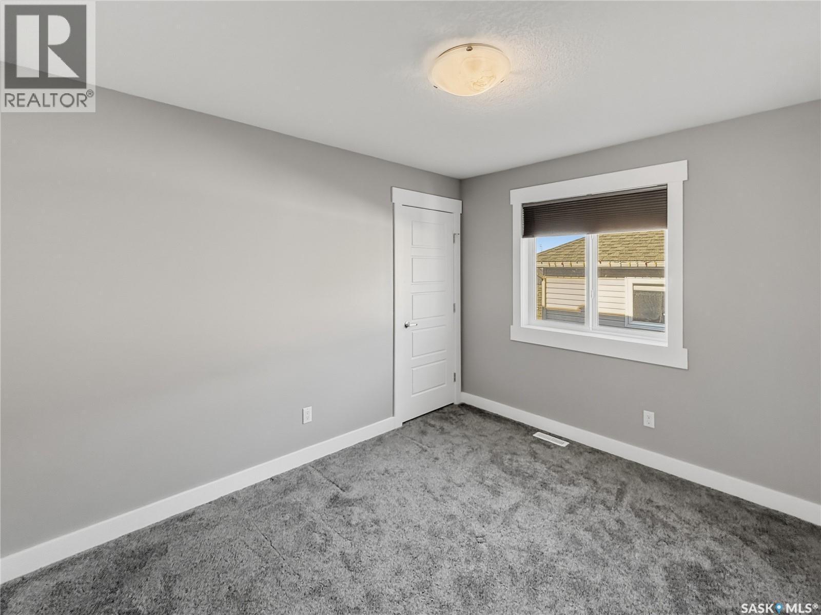 637 Douglas Drive, Swift Current, SK - Indoor Photo Showing Other Room