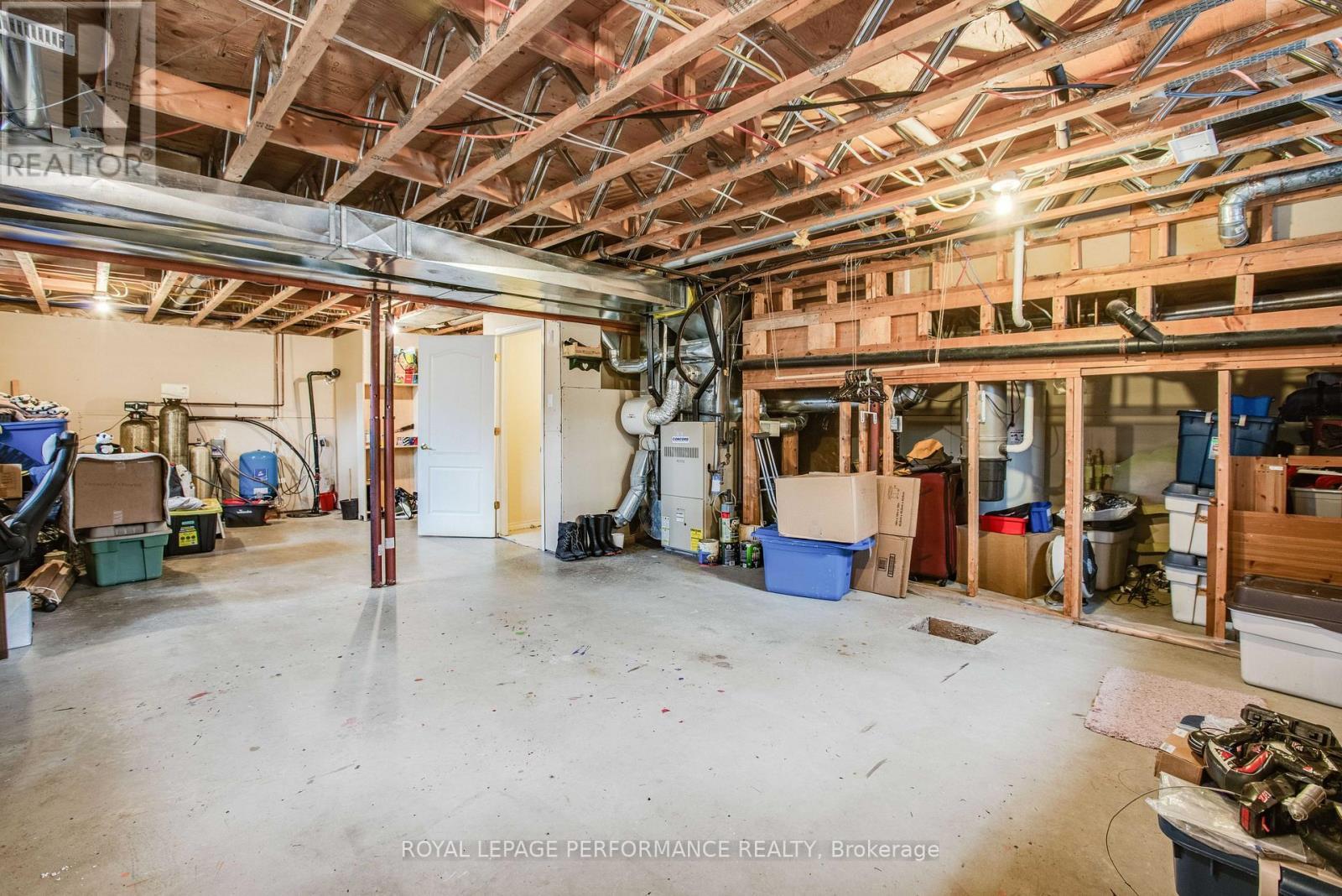 531 Du Bercail Road, Champlain, ON - Indoor Photo Showing Basement