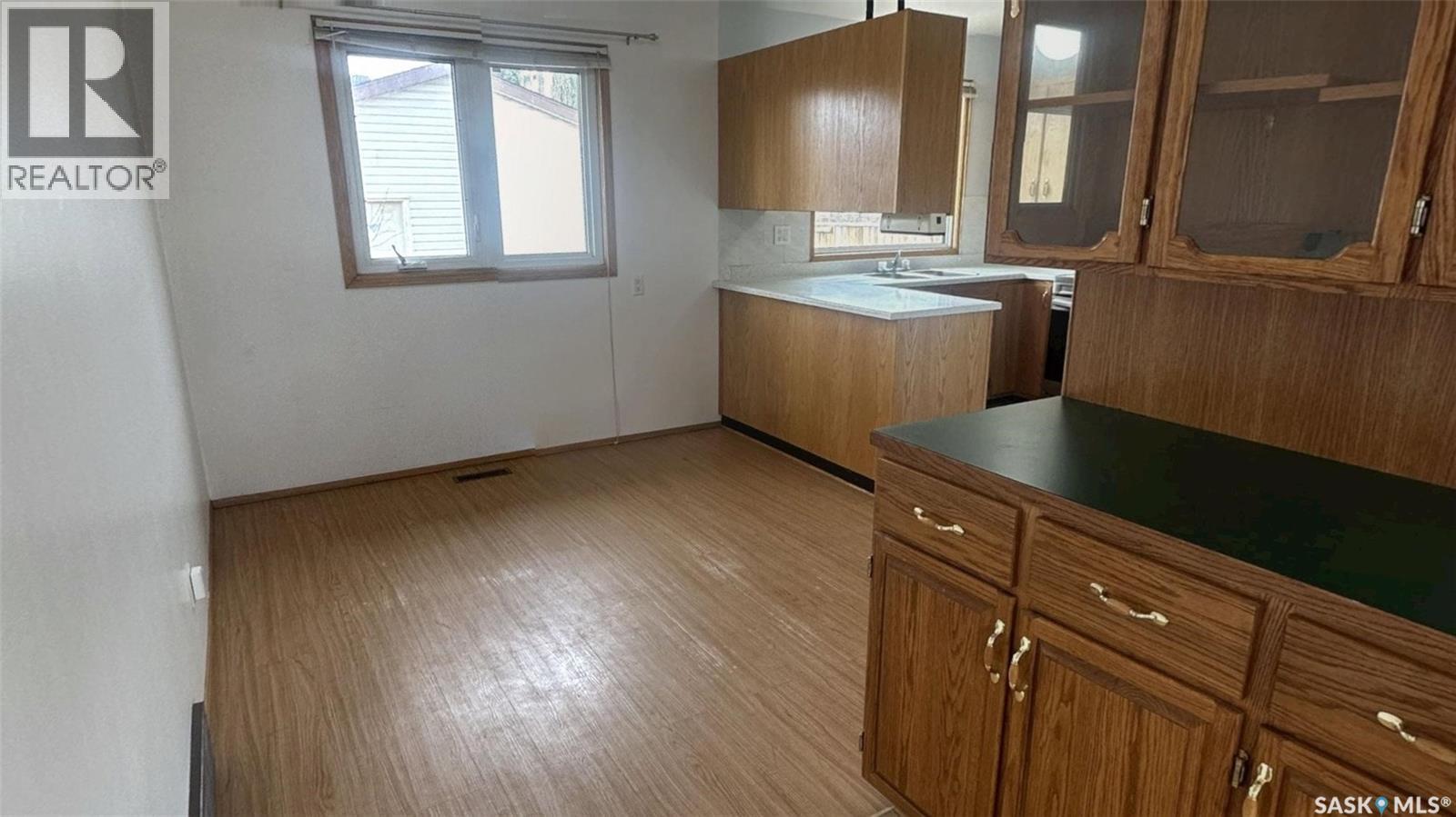 3918 Centennial Drive, Saskatoon, SK - Indoor