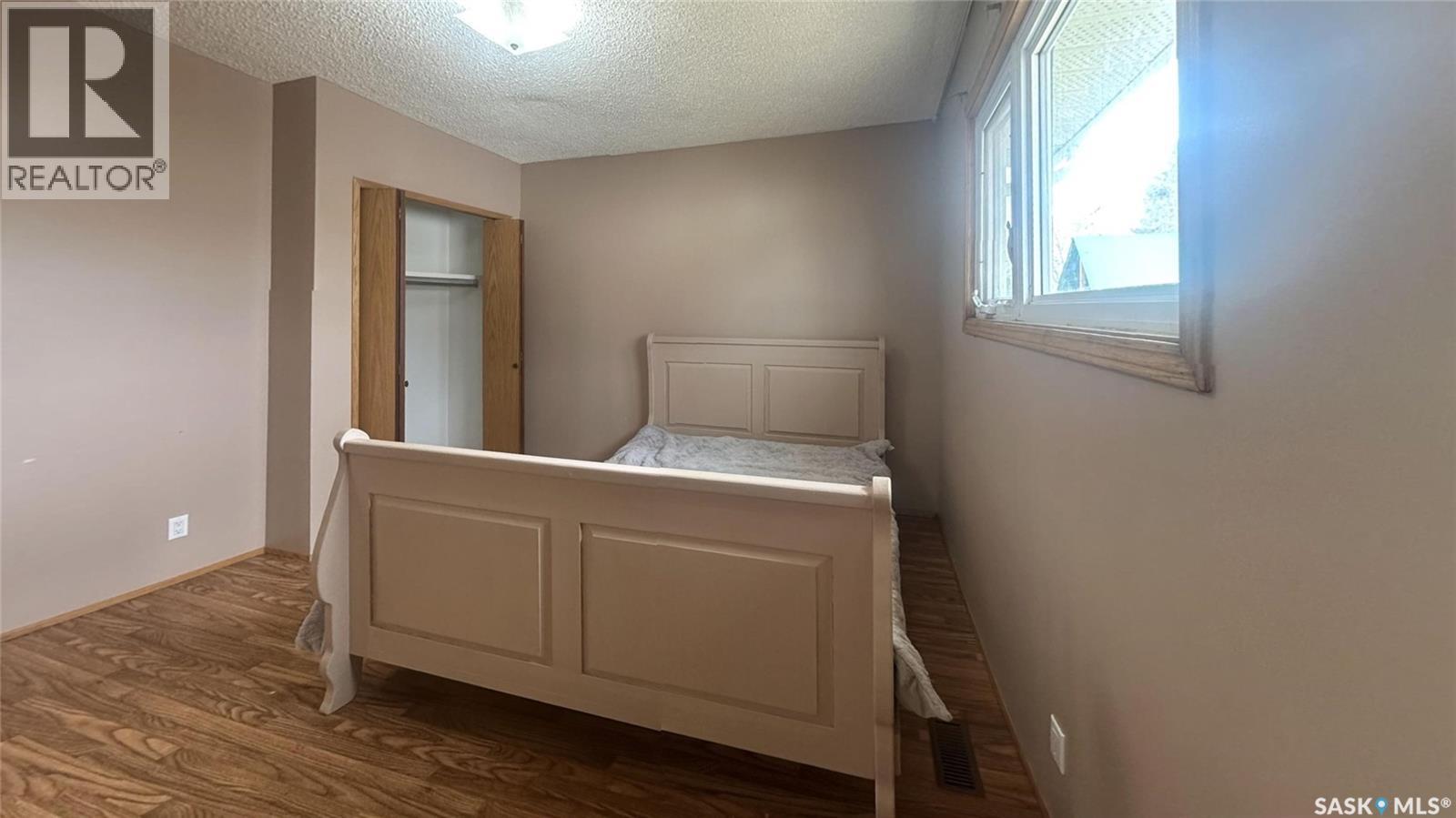 3918 Centennial Drive, Saskatoon, SK - Indoor Photo Showing Laundry Room