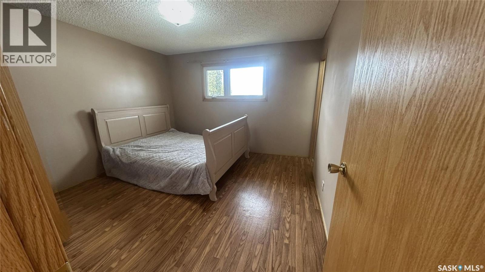 3918 Centennial Drive, Saskatoon, SK - Indoor Photo Showing Bedroom