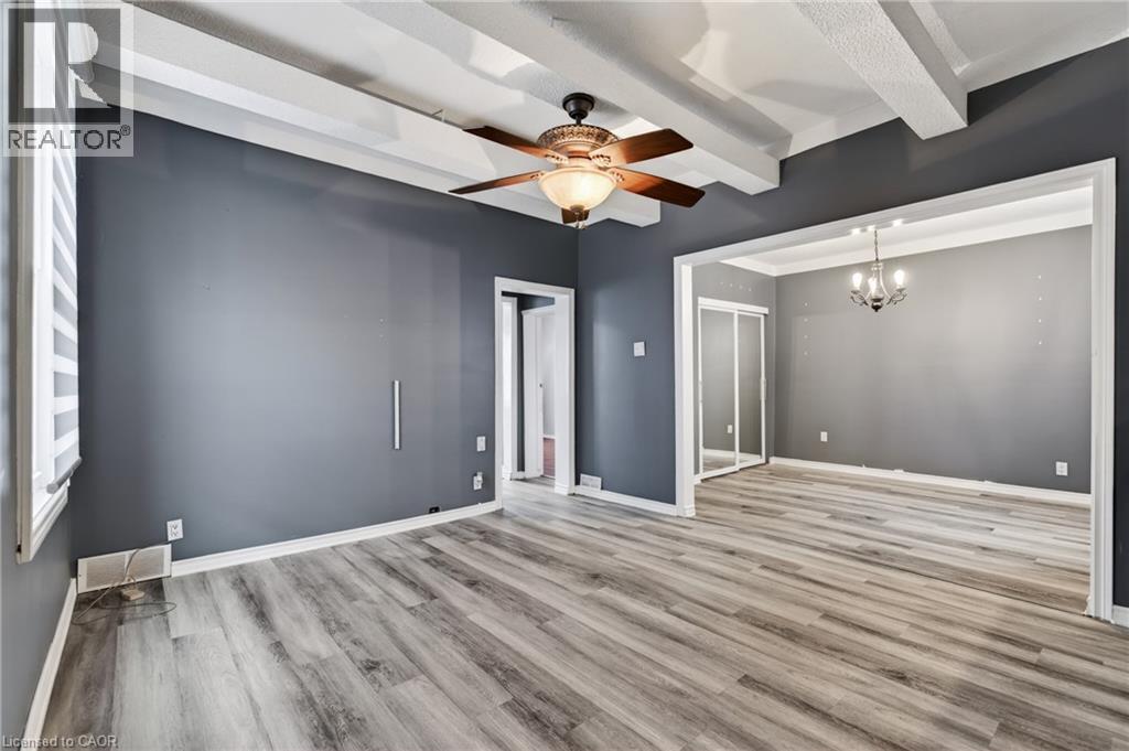 14 Cambridge Avenue, Hamilton, ON - Indoor Photo Showing Other Room