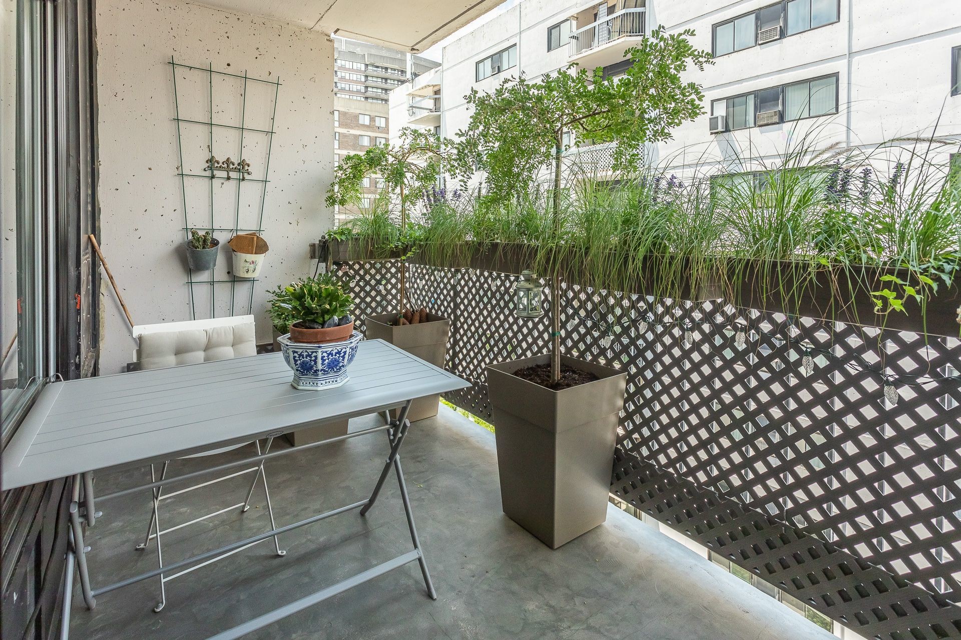 Balcon - 806-3470 Rue Simpson, Montréal (Ville-Marie), QC - With Exterior