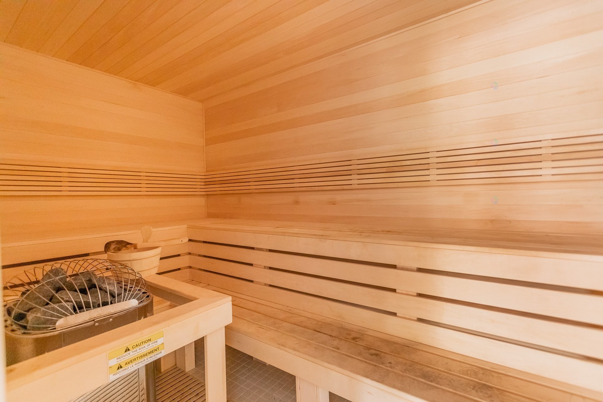 Sauna - 806-3470 Rue Simpson, Montréal (Ville-Marie), QC - Indoor Photo Showing Other Room