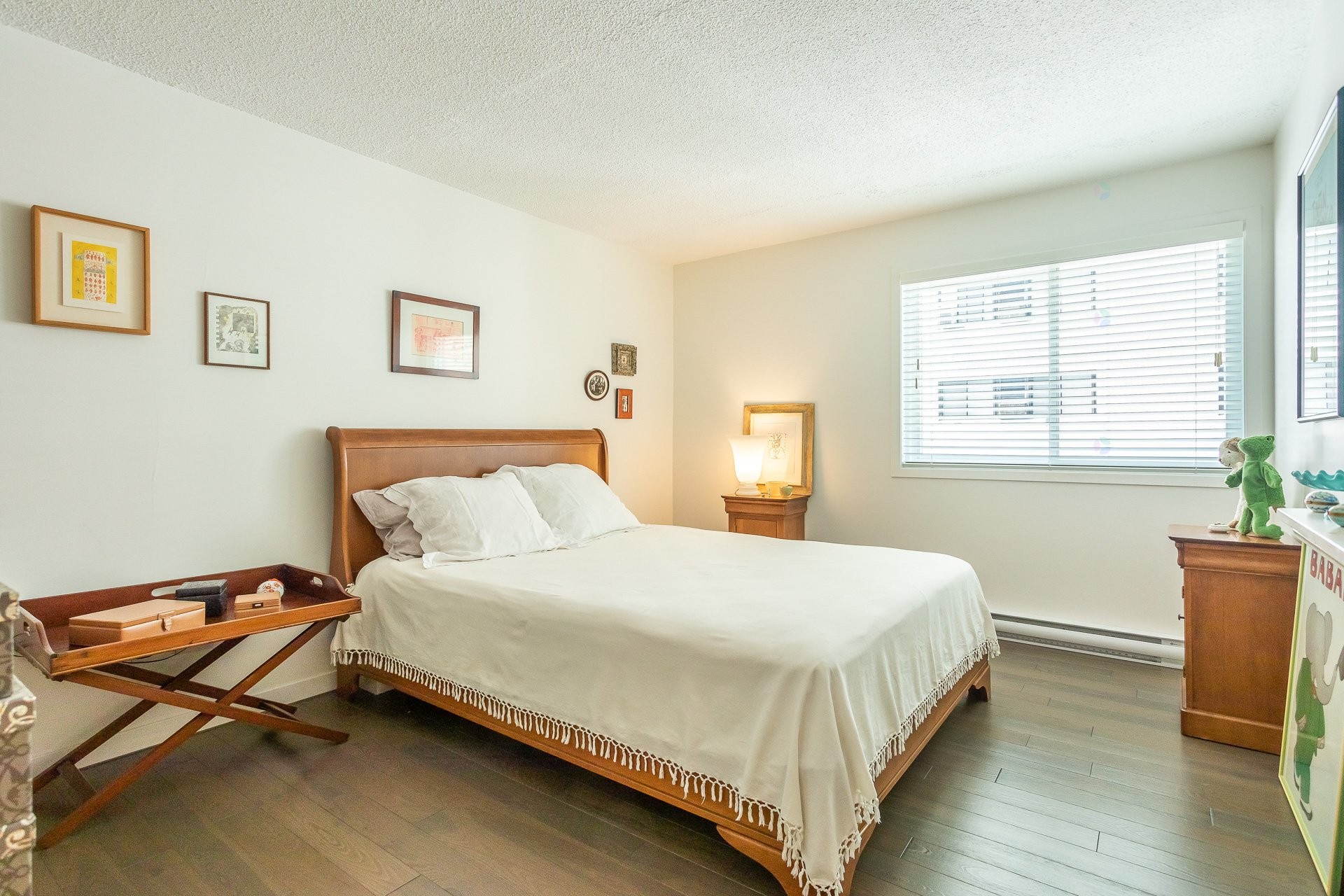 Chambre à coucher - 806-3470 Rue Simpson, Montréal (Ville-Marie), QC - Indoor Photo Showing Bedroom