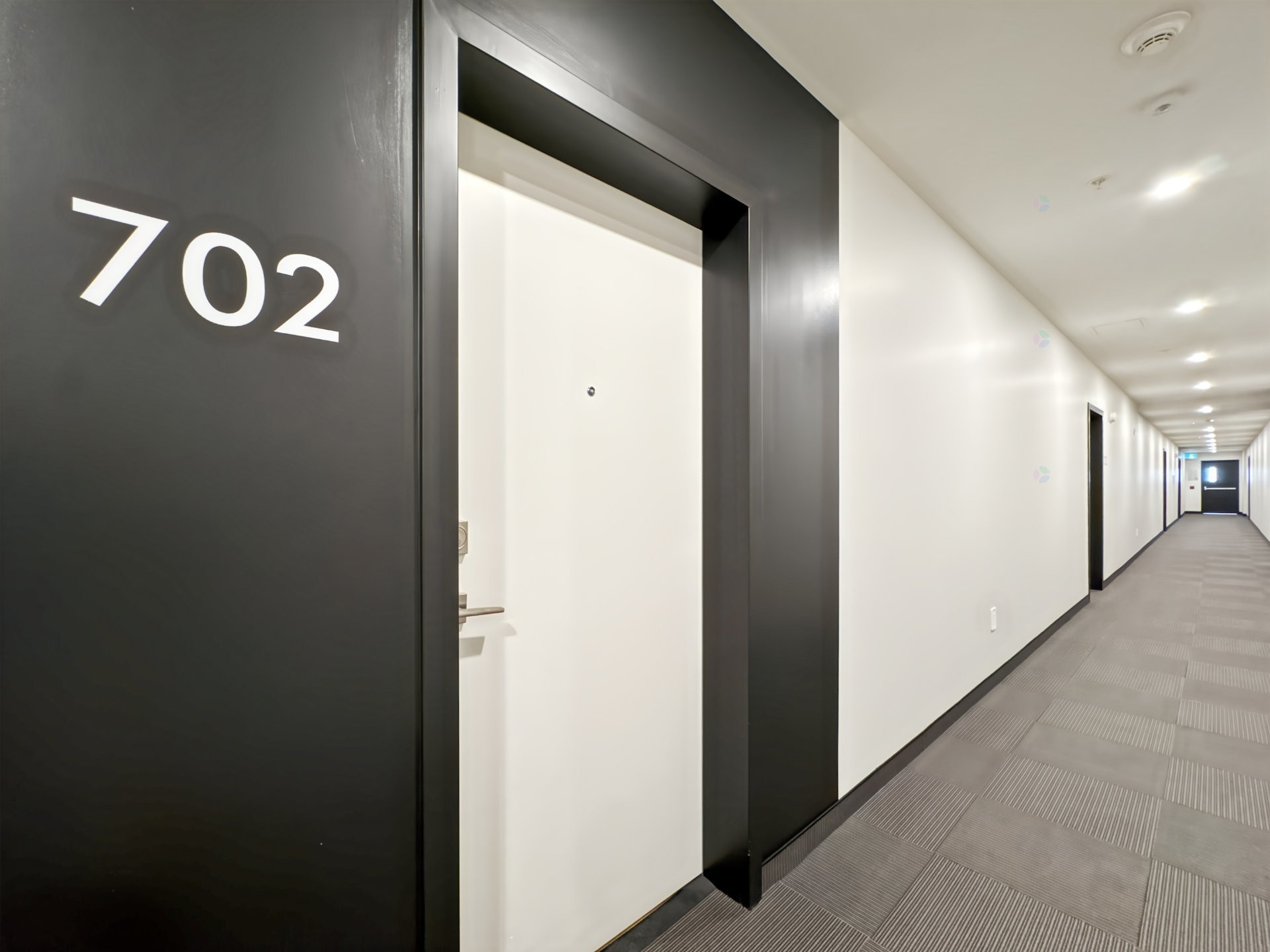 Mud Room - 702-125 Rue Des Marronniers, Candiac, QC - Indoor Photo Showing Other Room