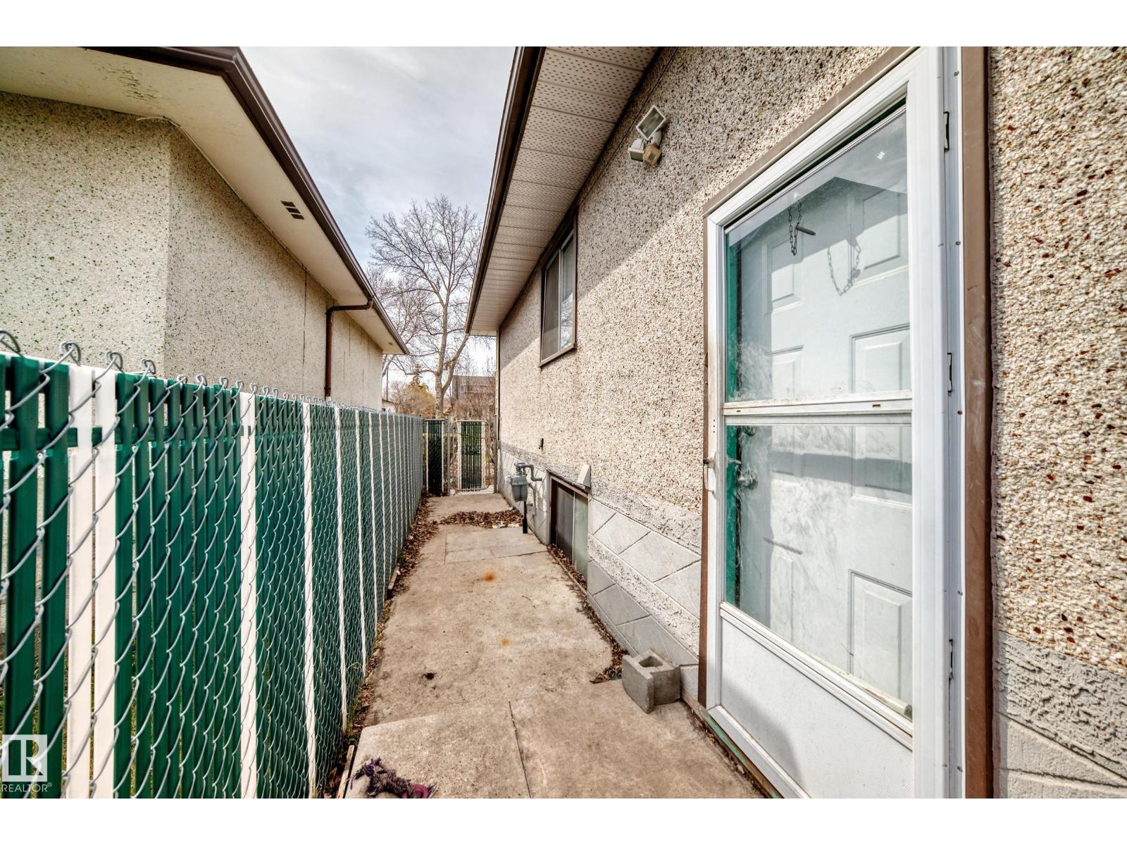 12825 102 St Nw, Edmonton, AB - Outdoor With Exterior