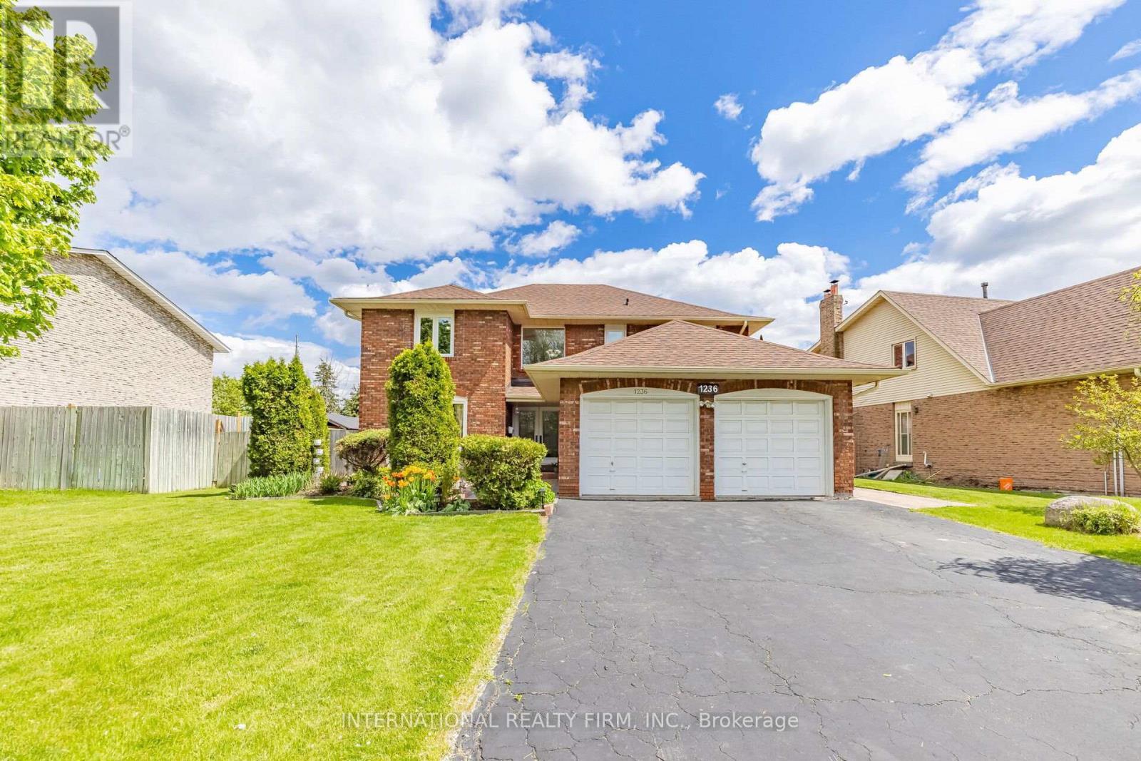 1236 Fleet Street, Mississauga, ON - Outdoor