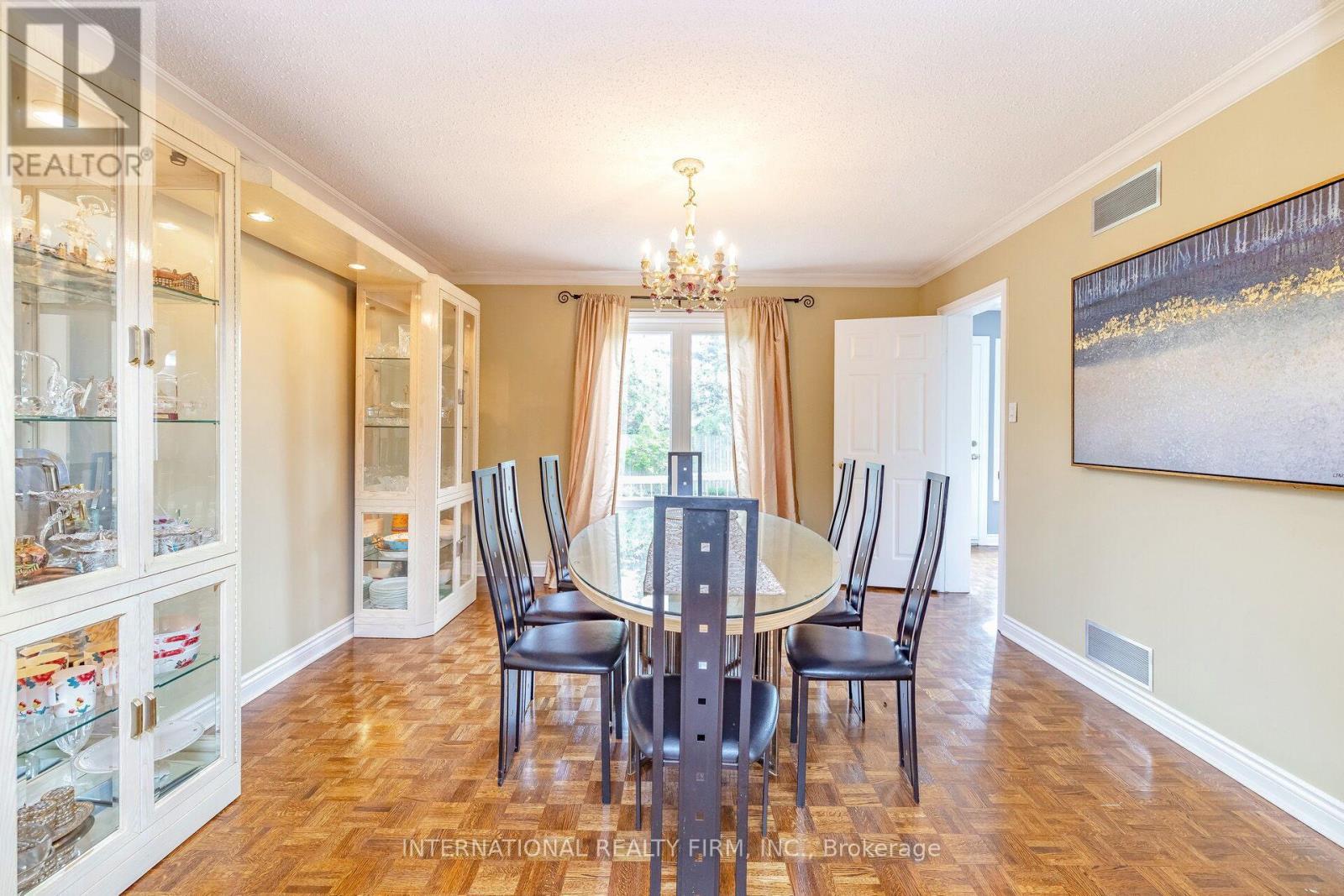 1236 Fleet Street, Mississauga, ON - Indoor Photo Showing Dining Room
