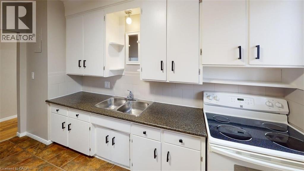 24 Burn Place, Kitchener, ON - Indoor Photo Showing Kitchen With Double Sink