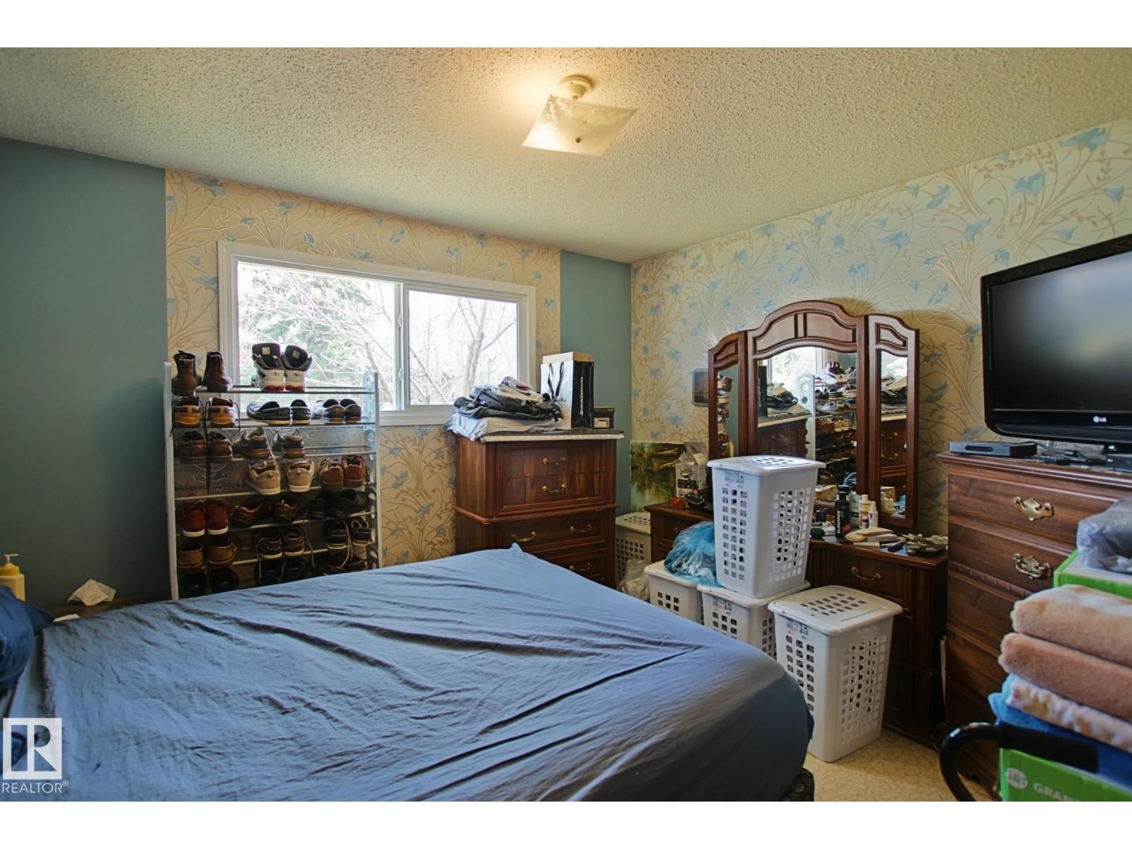 3539 104 St Nw, Edmonton, AB