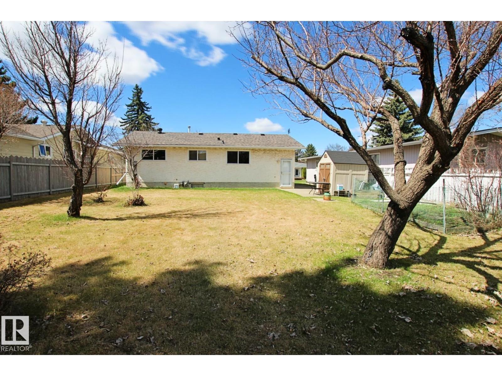 3539 104 St Nw, Edmonton, AB